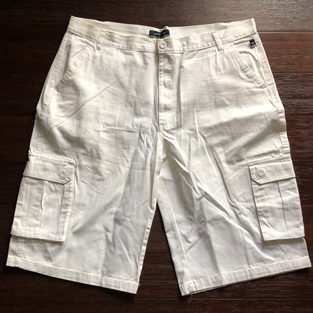 Maxi Milián White Mens Cargo Shorts